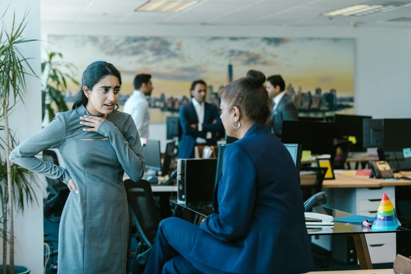 Les avantages de faire appel à une secrétaire indépendante à Toulouse