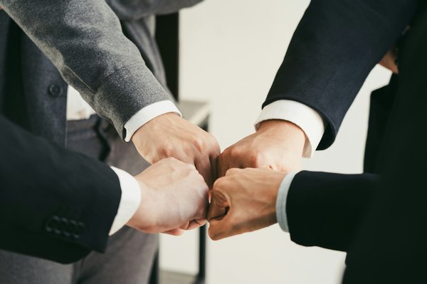 Team building en entreprise à Lyon : pour favoriser un environnement de travail harmonieux et productif