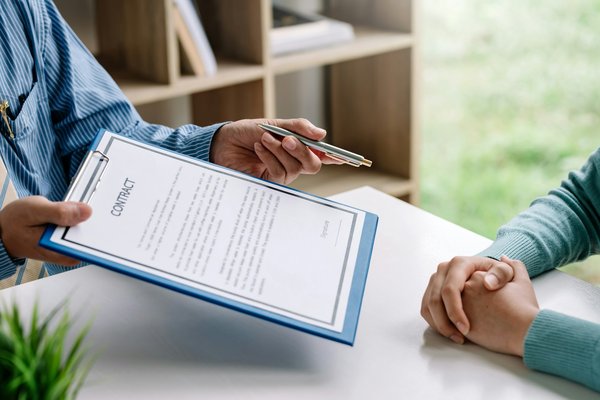 Découvrez les secteurs phares du recrutement en france